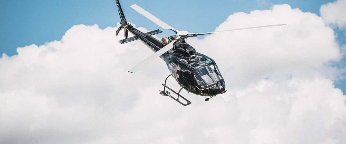 Volo panoramico in elicottero sopra le Dolomiti