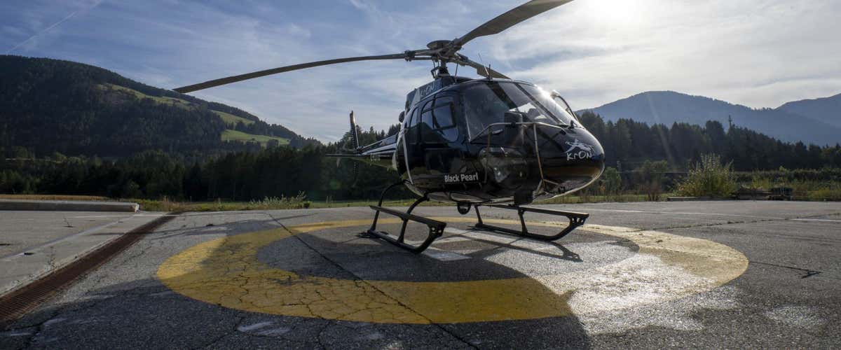 Group tour by helicopter over Lake Braies