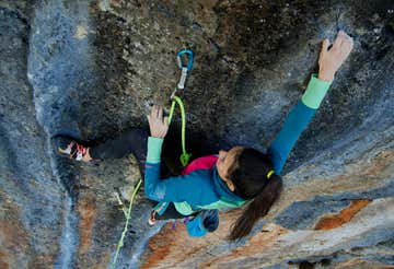 Corso base di arrampicata su roccia in Valtellina