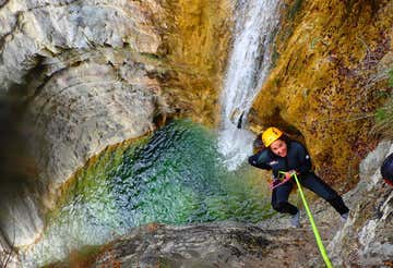 Canyoning per sportivi sul Lago di Garda - Torrente di 
