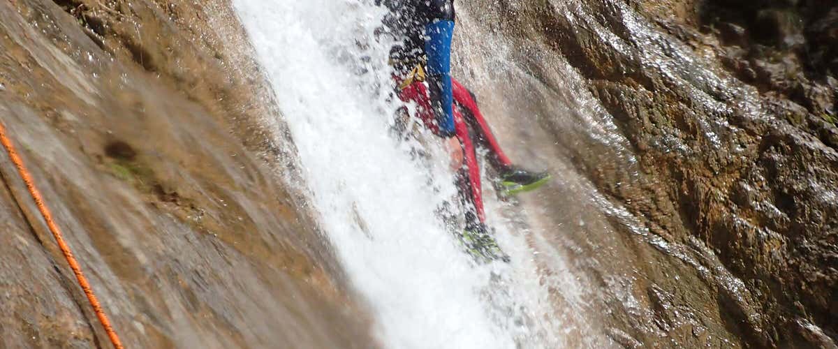 Canyoning per sportivi sul Lago di Garda - Torrente di 