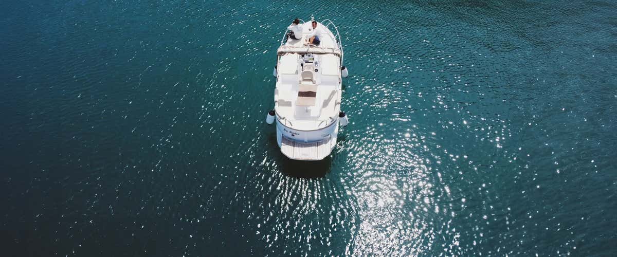 Half-day gozzo tour in the Gulf of Poets