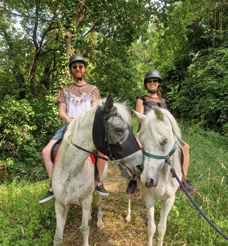Horseback riding with aperitif in the woods in Ascoli Piceno