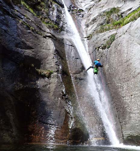 Canyoning at the foot of Monte Rosa in Valsesia