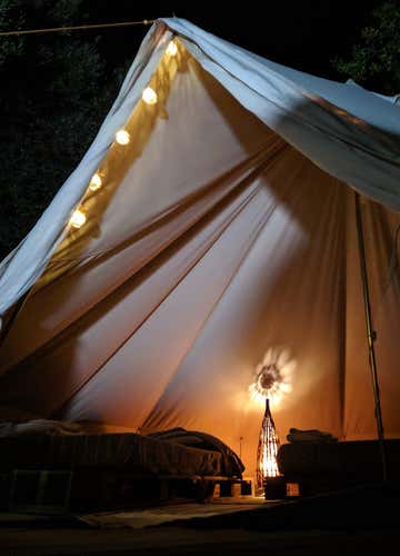 Night in Bell Tent in the Noto countryside and dinner
