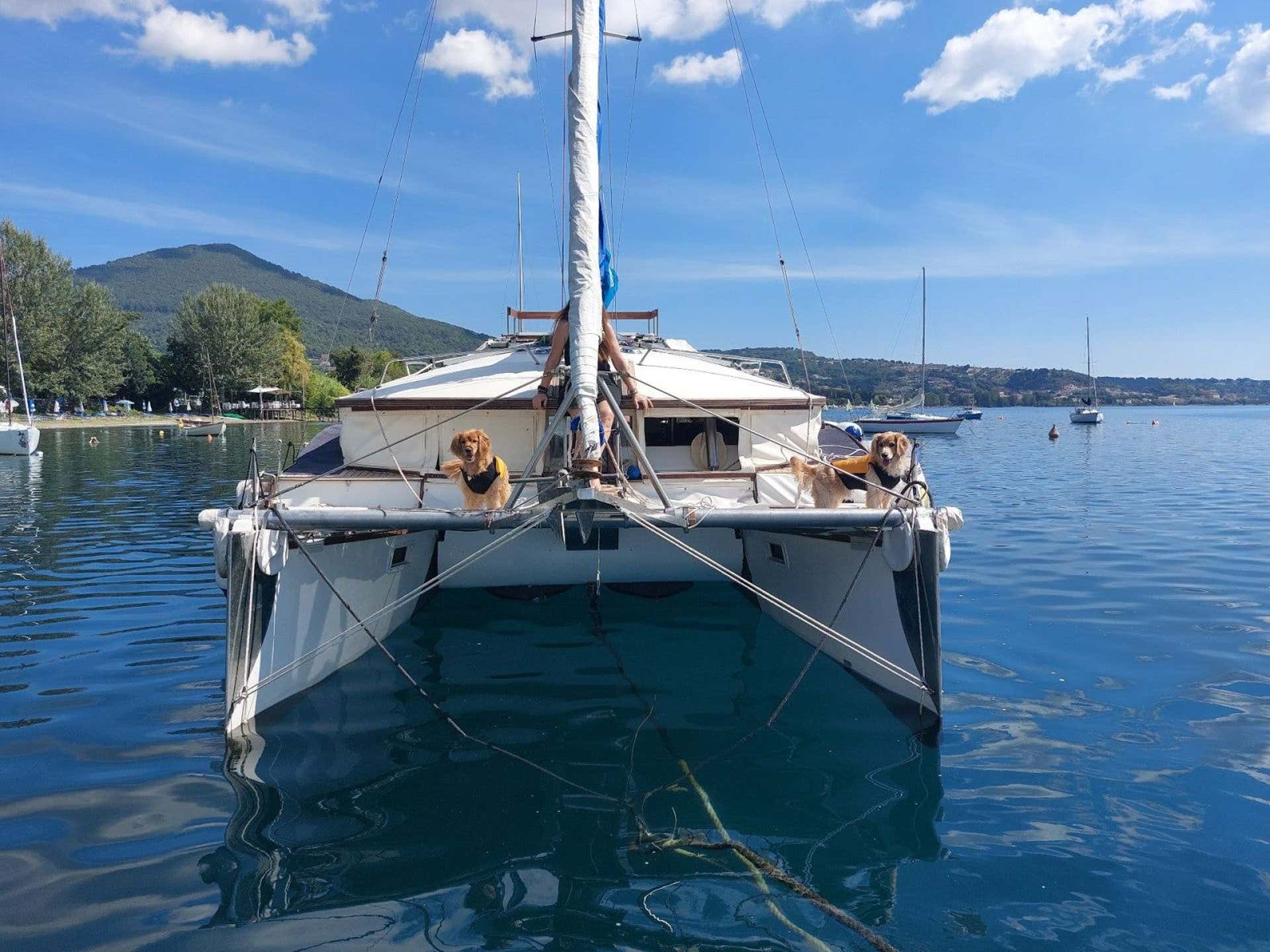 Boat rental Rome