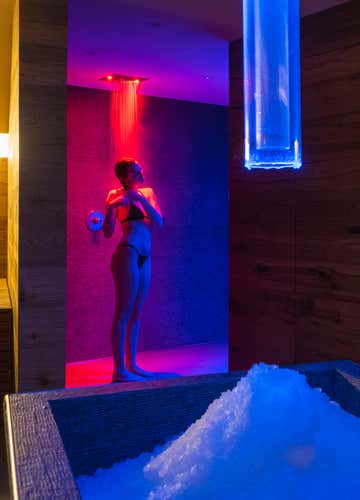 Ingresso in spa e floating experience sul Lago d’Iseo