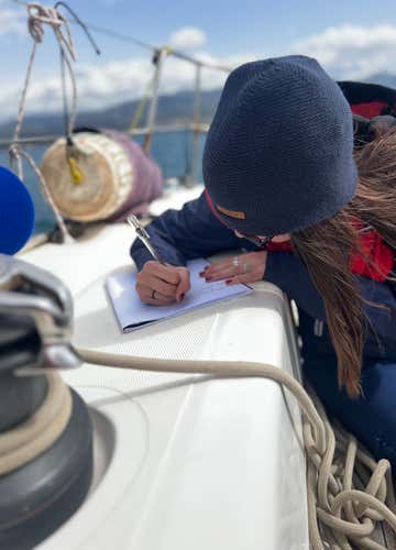 One-day sailing course in the Gulf of Angels with lunch
