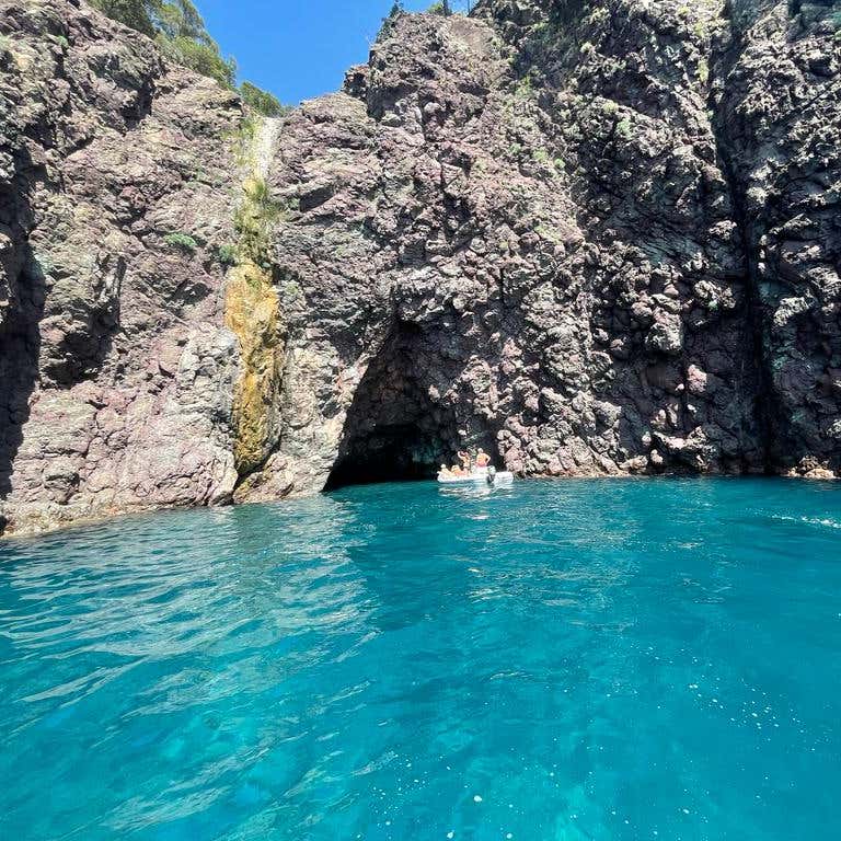 Tour in gommone da Framura a Levanto tra grotte segrete e snorkeling ...