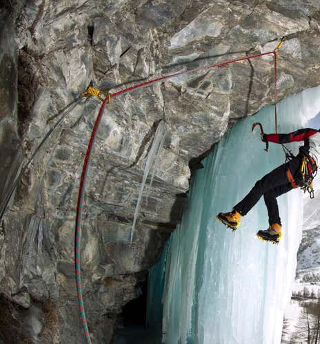 Corso di arrampicata su ghiaccio a Ceresole Reale (TO) - Tutti i livelli