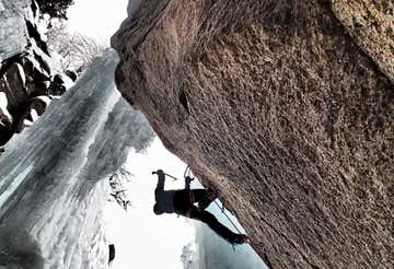 Corso di arrampicata su ghiaccio a Ceresole Reale (TO) - Tutti i livelli