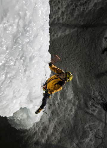 Corso di arrampicata su ghiaccio a Ceresole Reale (TO) - Tutti i livelli