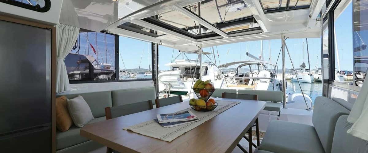 Gourmet lunch in luxury catamaran in Palermo