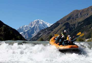 Rafting Classic Top on the Dora Baltea River