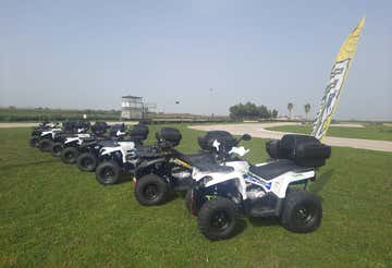 Quad bike tour to Lake Biccari in the province of Foggia with toast