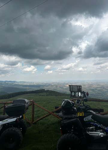 Quad bike tour to Lake Biccari in the province of Foggia with toast