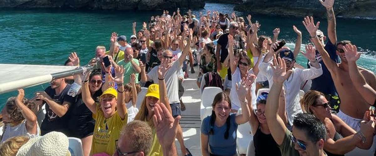 Tour in barca alla scoperta delle grotte di Vieste