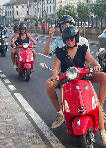 Vespa rental on Lake Como