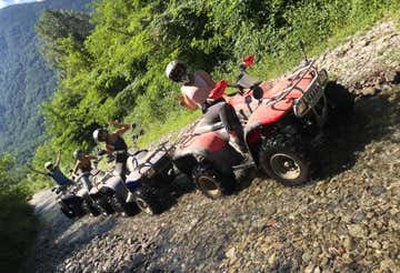 Tour avventuroso in quad in Valtellina