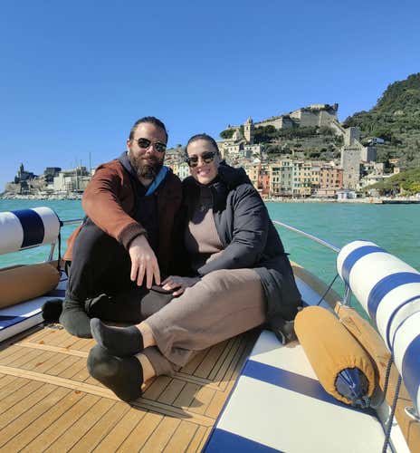 Tour in gozzo di 3 ore tra le isole del Golfo dei Poeti con sosta a Portovenere