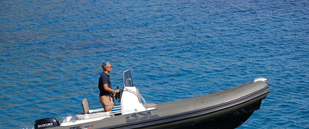 Noleggio gommone a Villasimius - 5.70 m, 40 CV