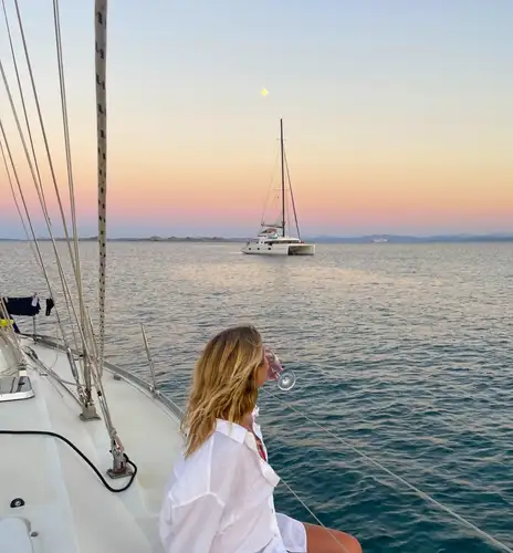Sunset aperitif on a sailing boat in Alghero