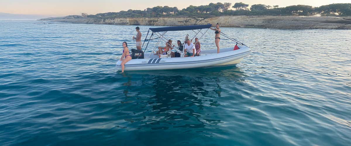 Tour in gommone di mezza giornata da San Foca a Otranto con aperitivo