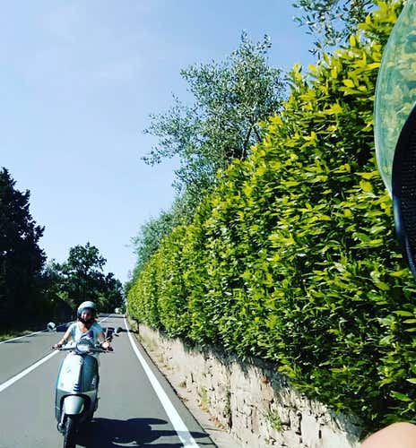 Vespa tour in Chianti hills with picnic