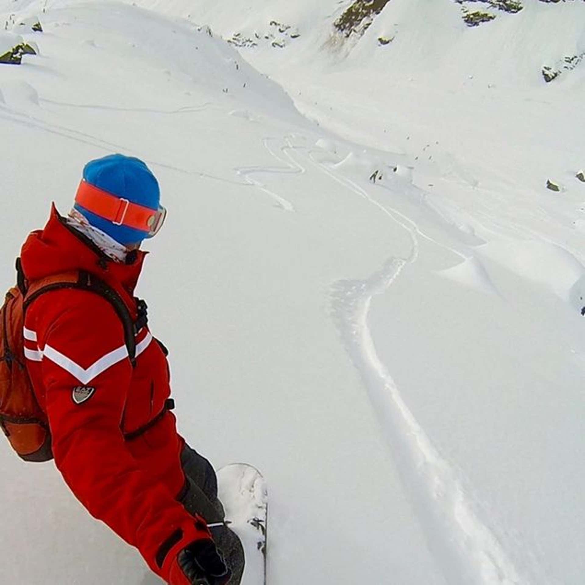 Private snowboarding lesson in Cervinia for all levels Freedome