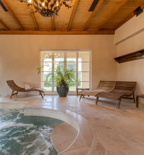 Soggiorno benessere e cena in agriturismo con spa in provincia di Livorno