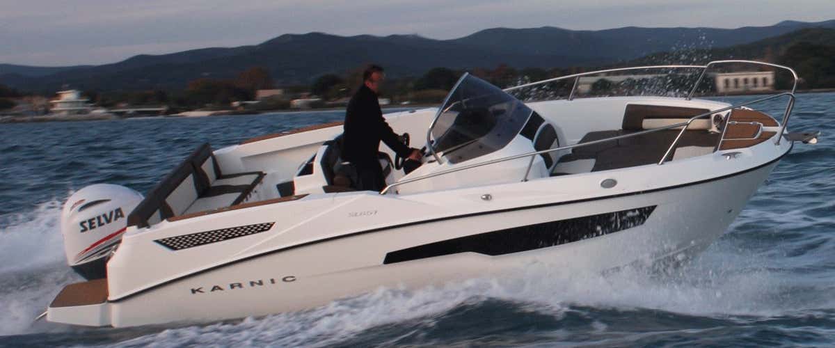 2-hour boat trip on Lake Como