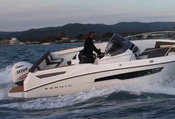 2-hour boat trip on Lake Como