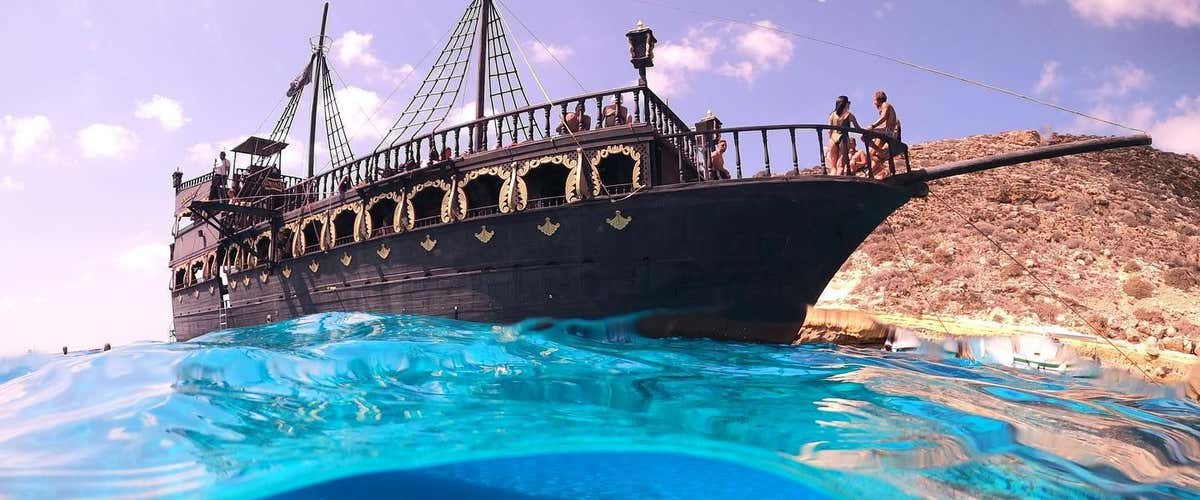 Tour in galeone alla scoperta di Lampedusa con pranzo