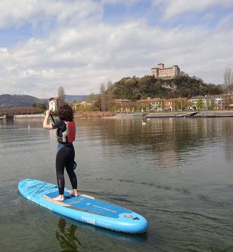 Escursione in SUP da Arona alla Rocca di Angera