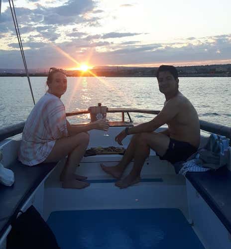 Boat tour to Ortigia Island with aperitif at sunset