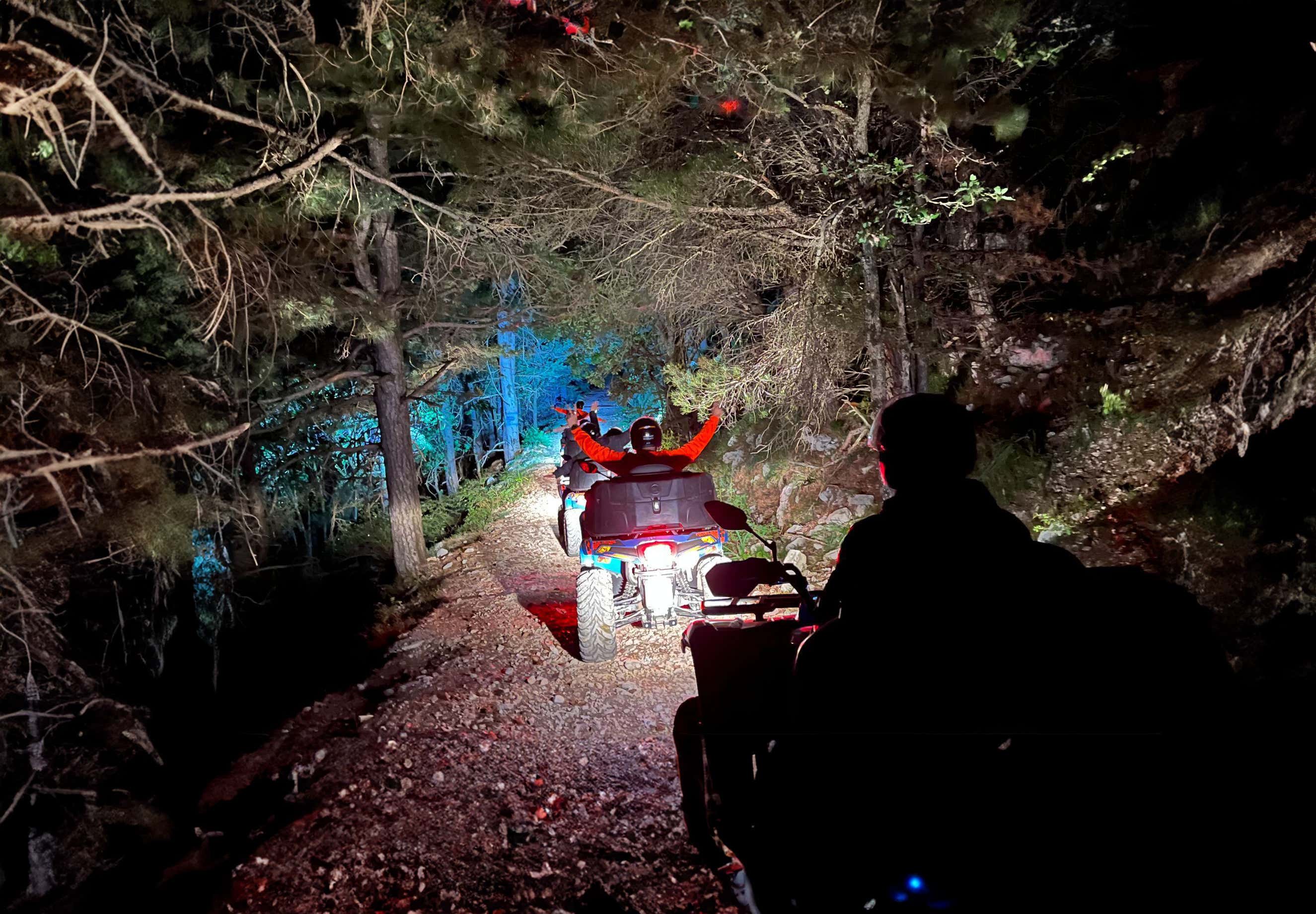 Tour notturno in quad nel Parco Naturale dei Monti Aurunci con cena