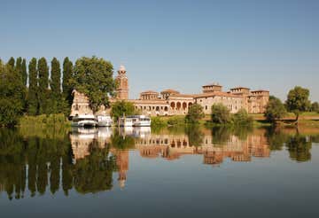 Tour in barca della città di Mantova e del Parco del Mincio