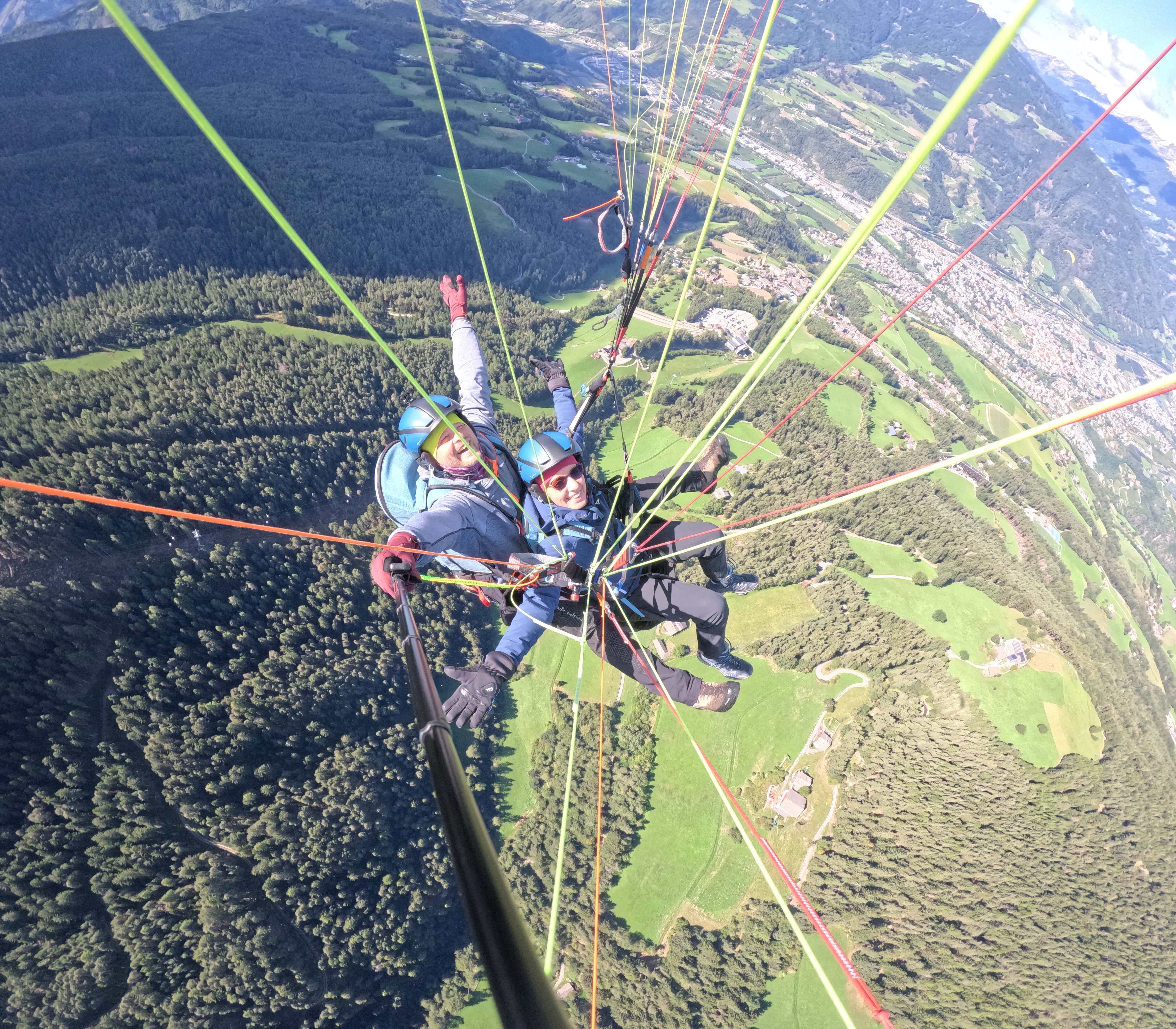 Volo acrobatico in parapendio dalla Plose sopra Bressanone