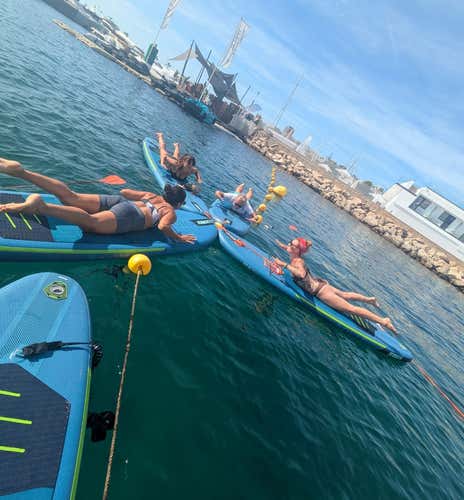 Lezione di SUP Yoga sul Lago d’Iseo