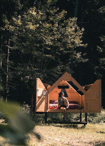 Notte in StarsBOX tra i boschi trentini in Val di Gresta