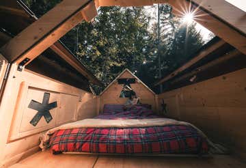 Notte in StarsBOX tra i boschi trentini in Val di Gresta