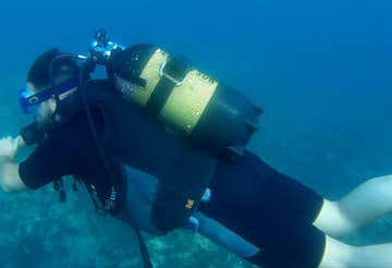 Immersione subacquea nelle acque di Catania