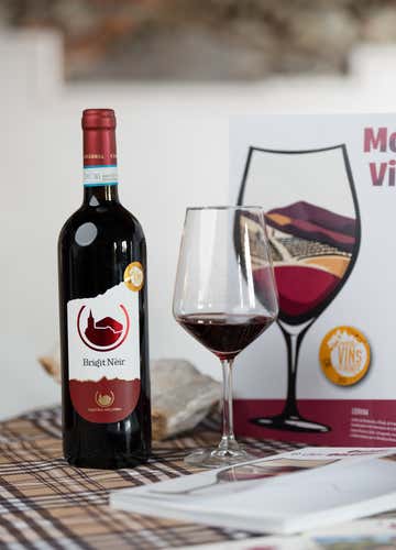 Lunch or dinner with wine tasting and winery visit in Pinerolo