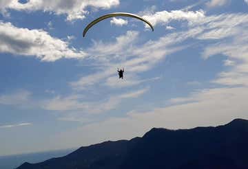 Volo in parapendio tandem in provincia di Imperia