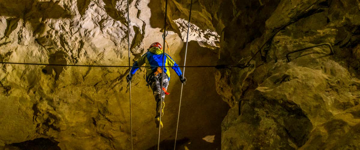 Excursion to the Dossena Speleological Park in Val Brembana