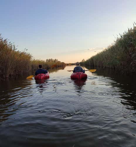 Packrafting at Lake Massaciuccoli in Tuscany and aperitifs