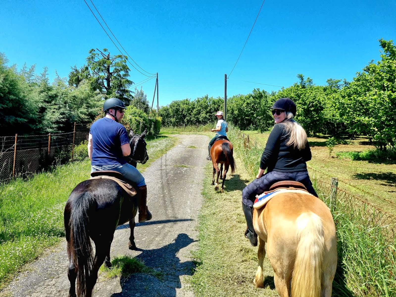 Passeggiata a cavallo sulle tracce degli Etruschi e aperitivo a Sutri