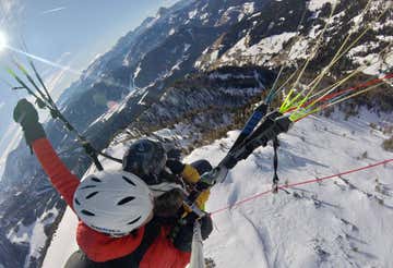 Volo in parapendio a Plan de Corones nelle Dolomiti