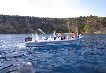 Dinghy day tour to Panarea and Stromboli 