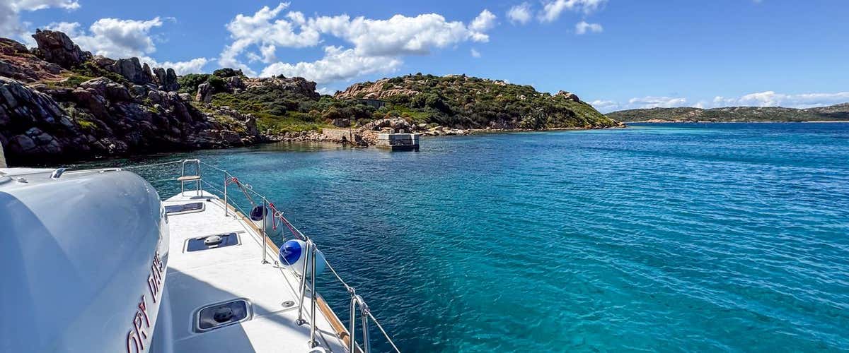 Catamaran tour of the La Maddalena Archipelago from Palau with lunch